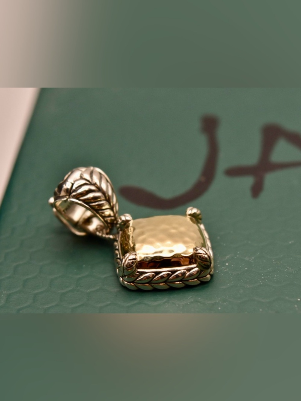 JAI Pendant Enhancer
